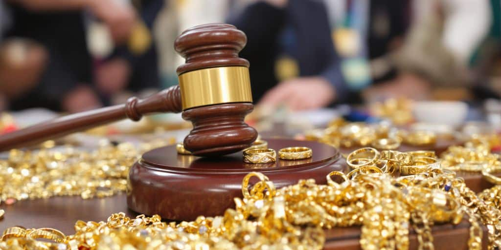 Public Prosecution to Hold 69-Item Gold Auction in Doha on June 10
