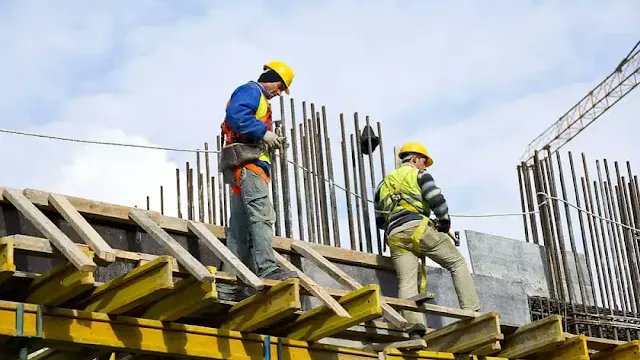 Saudi Arabia Enforces Summer Midday Work Ban From June 15 to September 15