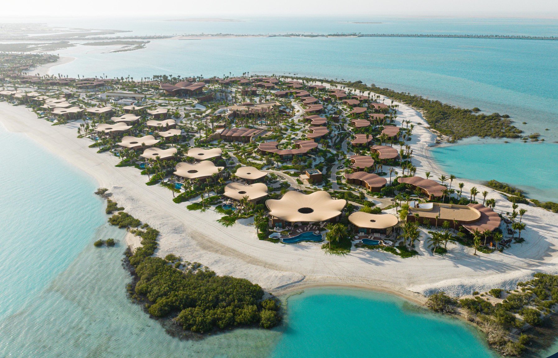 Saudi Arabia Records Historic 123 Million Tourists With SR304 Billion in Spending
