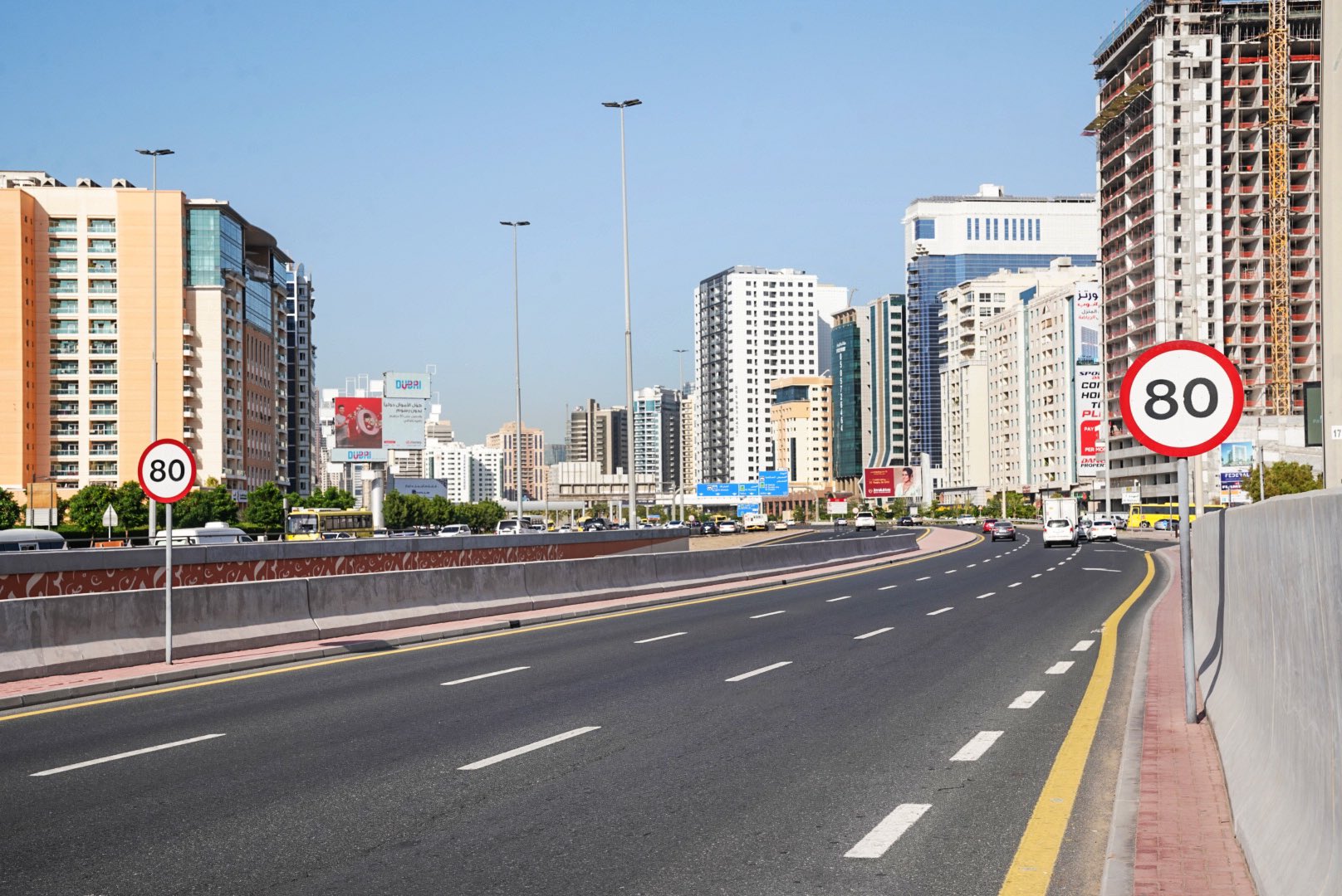 UAE Traffic Rules: 6 Things to Know About Left-Lane Driving