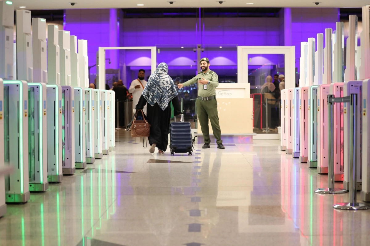 Saudi Arabia Announces Penalties for Expired Visa Violations