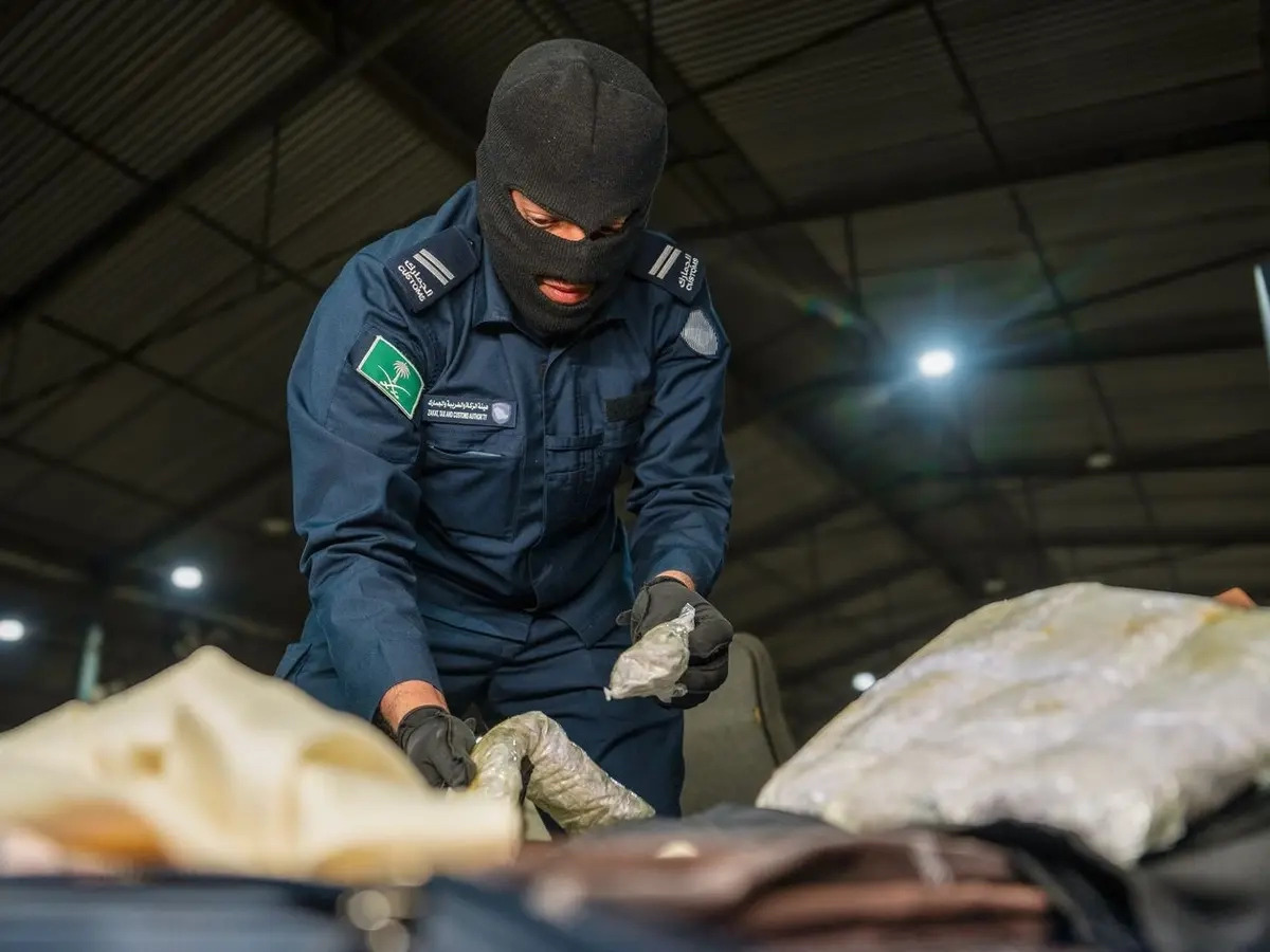 Saudi Customs Authorities Foil 1,131 Smuggling Attempts Across Land, Sea and Air Ports
