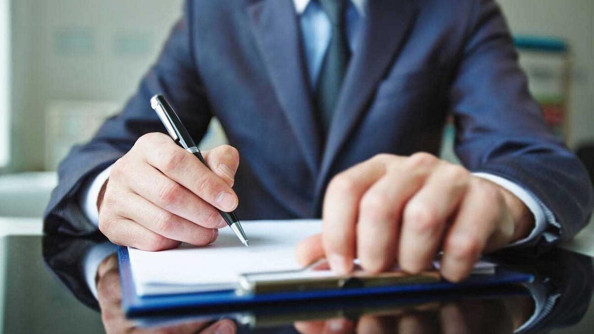 UAE Divorce Law: Must Husbands Document Divorce Within 15 Days?