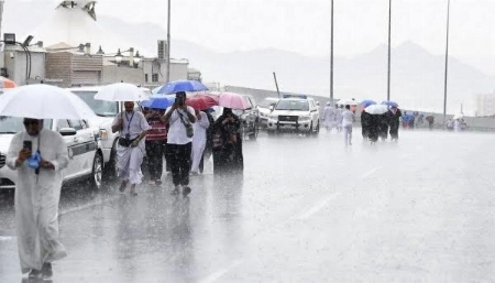 Saudi Civil Defense Warns of Thunderstorms Through Monday