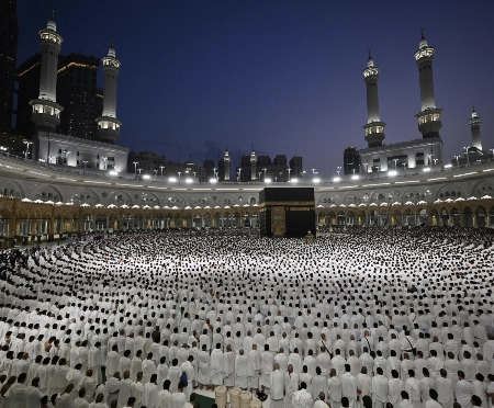 Saudi Arabia Blasts Houthi Drone Attack Targeting Makkah