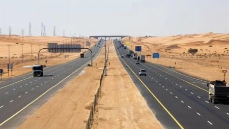 Six Killed in Taif-Riyadh Highway Crash