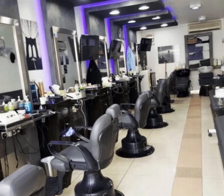 Ministry Sets Health Standards for Barbers, Requires Home Service Permits