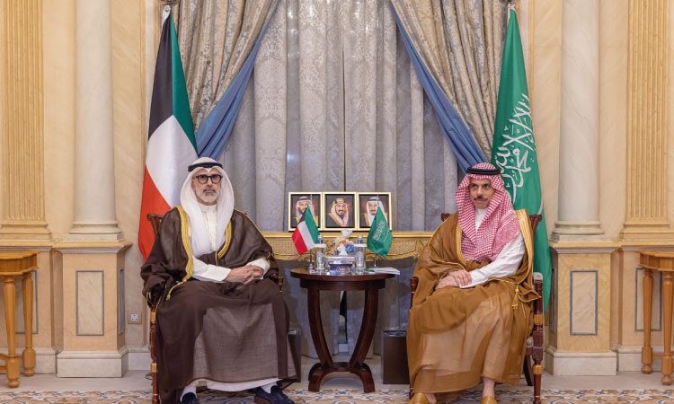 Kuwait condemns Houthi terrorist attacks and attempts to target Makkah and Madinah