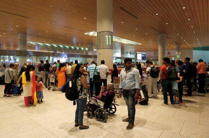 UAE Travel Rules for Indians: Embassy Warns on Banned Items, Medicines and Cash